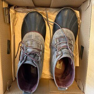 Sorel "Out N About" Waterproof Leather Boots - Size 10